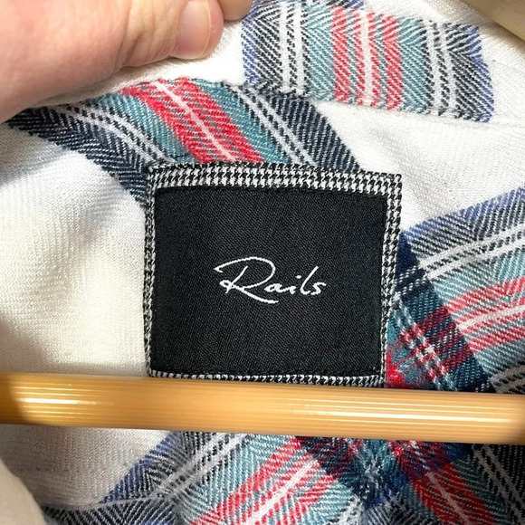 Rails Women’s Hunter Long Sleeve Plaid Button Down in White/Navy/Red Size S - Picture 5 of 14